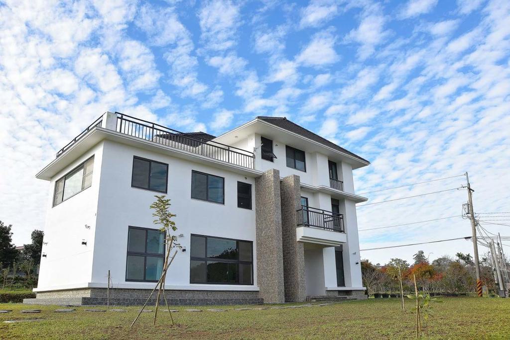 Yun Dan Apartment Лугу Екстериор снимка
